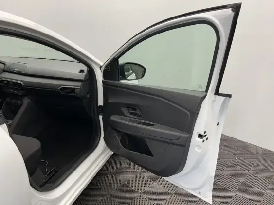 DACIA SANDERO III - voiture d'occasion - Photo 18