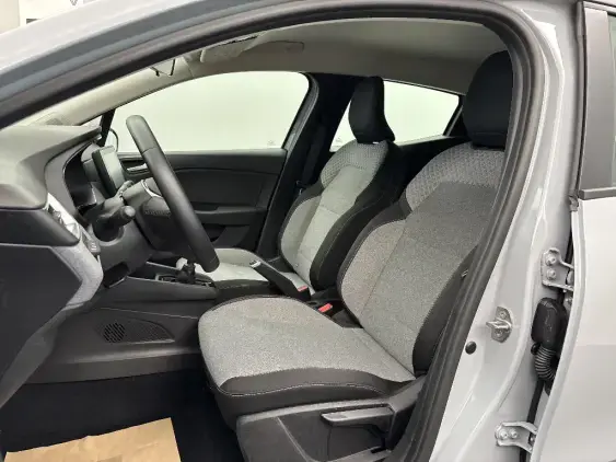 RENAULT CLIO V - voiture d'occasion - Photo 17