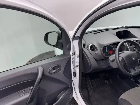 RENAULT KANGOO EXPRESS II Z.E. - voiture d'occasion - Photo 16