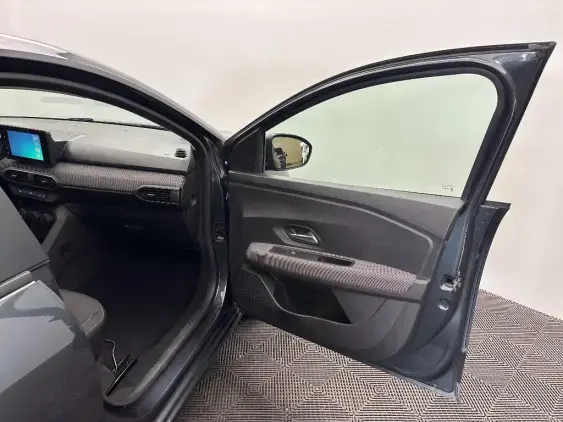 DACIA SANDERO III - voiture d'occasion - Photo 18