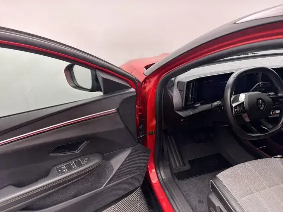 RENAULT MEGANE V - voiture d'occasion - Photo 19