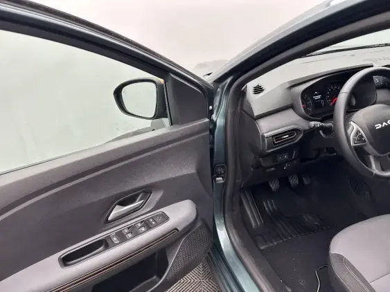 DACIA SANDERO III - voiture d'occasion - Photo 19
