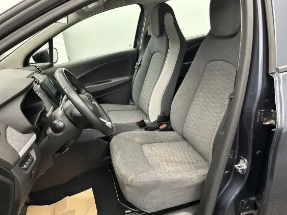 RENAULT ZOE - voiture d'occasion - Photo 16