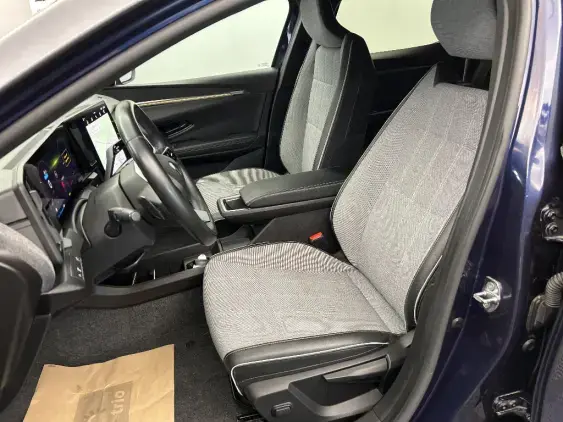 RENAULT MEGANE V - voiture d'occasion - Photo 17