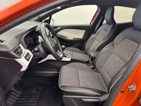 RENAULT CLIO V - voiture d'occasion - Photo 18