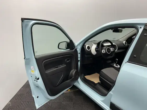 RENAULT TWINGO ELECTRIQUE III - voiture d'occasion - Photo 16
