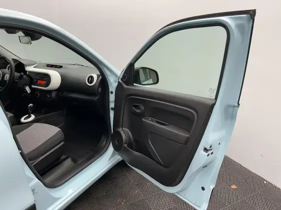 RENAULT TWINGO ELECTRIQUE III - voiture d'occasion - Photo 17