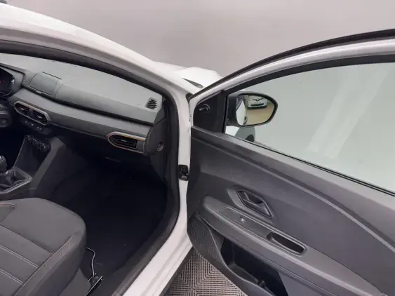 DACIA SANDERO III - voiture d'occasion - Photo 19