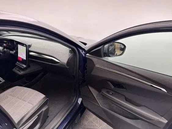 RENAULT MEGANE V - voiture d'occasion - Photo 19