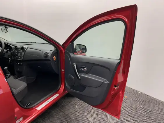 DACIA SANDERO II - voiture d'occasion - Photo 17