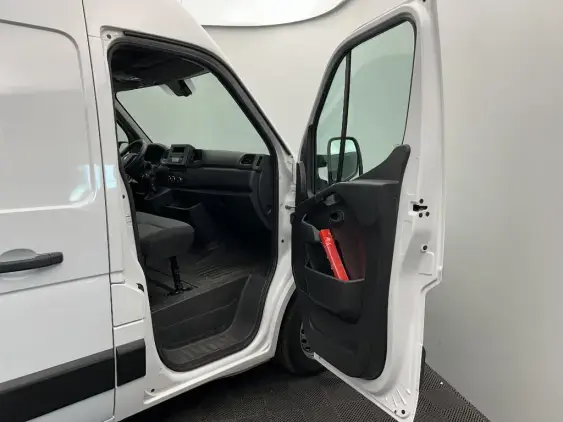 RENAULT MASTER FG III - voiture d'occasion - Photo 17