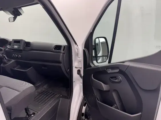 RENAULT MASTER III - voiture d'occasion - Photo 17