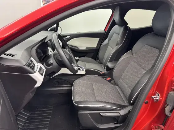 RENAULT CLIO V - voiture d'occasion - Photo 18