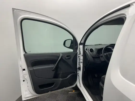 RENAULT KANGOO EXPRESS II - voiture d'occasion - Photo 18