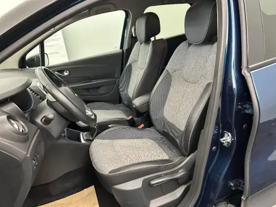 RENAULT CAPTUR - voiture d'occasion - Photo 17