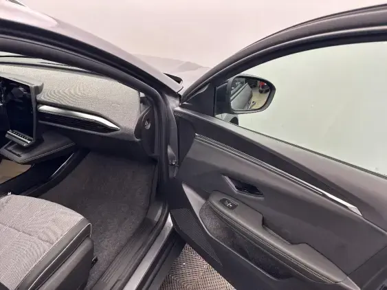 RENAULT SCENIC V ELECTRIQUE - voiture d'occasion - Photo 20