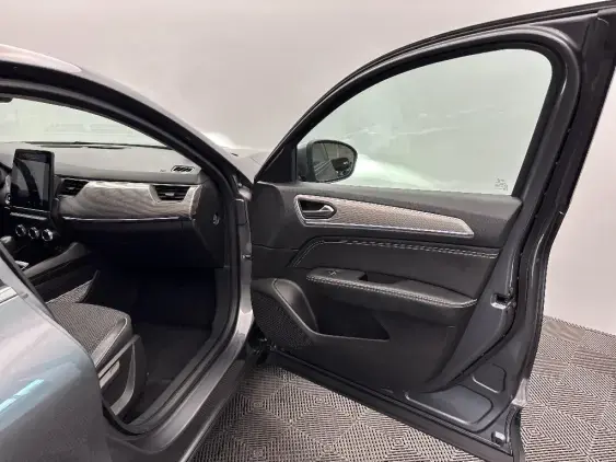 RENAULT ARKANA - voiture d'occasion - Photo 19