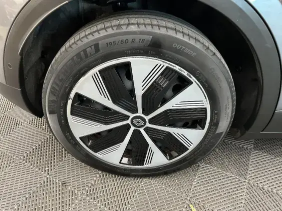 RENAULT MEGANE V - voiture d'occasion - Photo 22