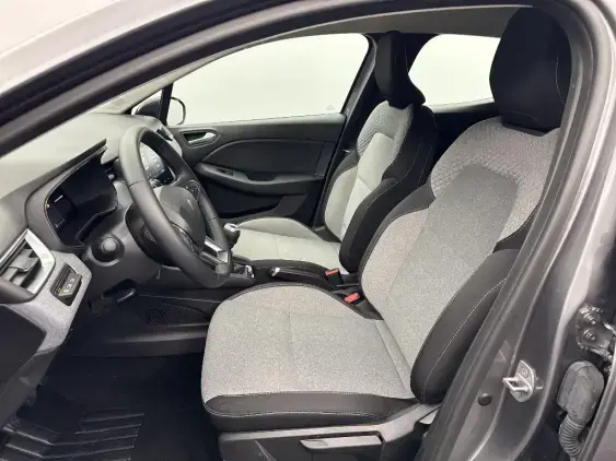 RENAULT CLIO V - voiture d'occasion - Photo 18