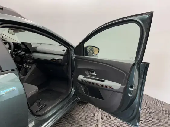 DACIA SANDERO III - voiture d'occasion - Photo 18