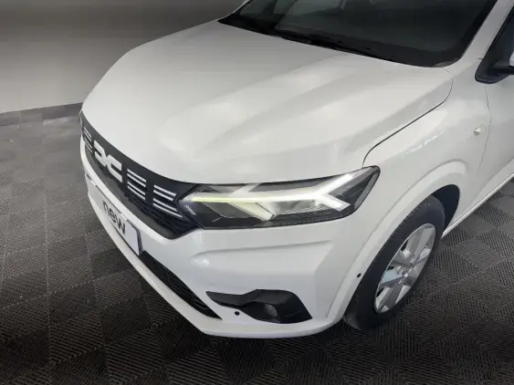 DACIA SANDERO III - voiture d'occasion - Photo 22