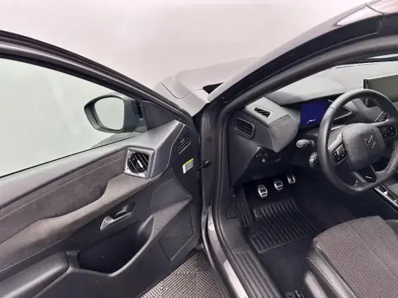 DS DS 3 CROSSBACK I - voiture d'occasion - Photo 19