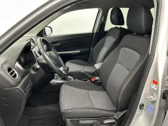 SUZUKI VITARA IV - voiture d'occasion - Photo 17