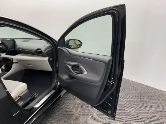 TOYOTA YARIS IV - voiture d'occasion - Photo 17