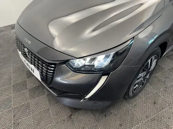 PEUGEOT 208 II - voiture d'occasion - Photo 22