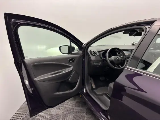 RENAULT ZOE - voiture d'occasion - Photo 18