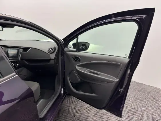 RENAULT ZOE - voiture d'occasion - Photo 19