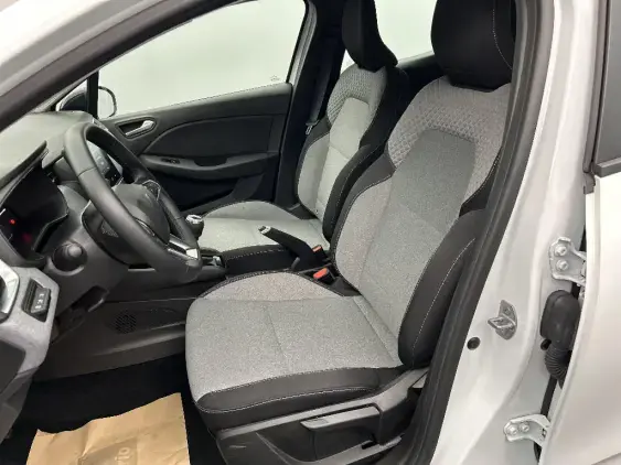 RENAULT CLIO V - voiture d'occasion - Photo 17