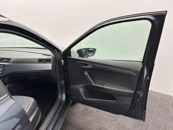 SEAT ARONA - voiture d'occasion - Photo 19