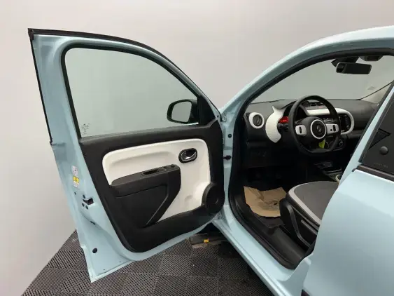RENAULT TWINGO III - voiture d'occasion - Photo 16