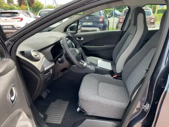 RENAULT ZOE - voiture d'occasion - Photo 16