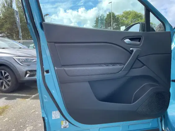 RENAULT CAPTUR II - voiture d'occasion - Photo 17