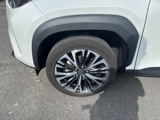 TOYOTA YARIS CROSS I - voiture d'occasion - Photo 21