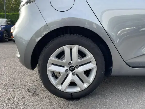 RENAULT CLIO V - voiture d'occasion - Photo 23