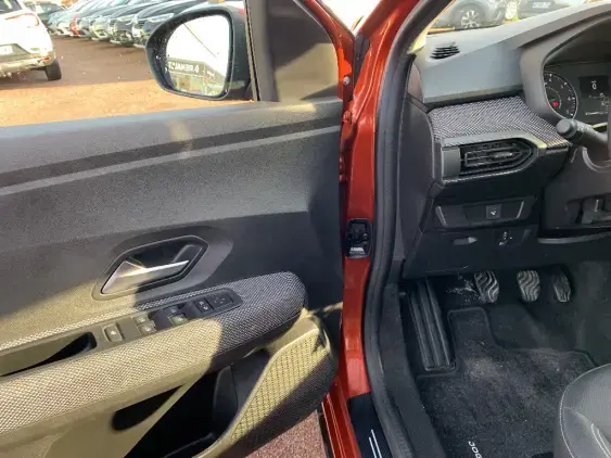 DACIA JOGGER - voiture d'occasion - Photo 18