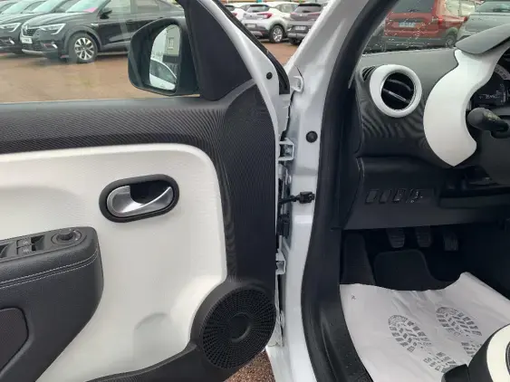 RENAULT TWINGO III - voiture d'occasion - Photo 18