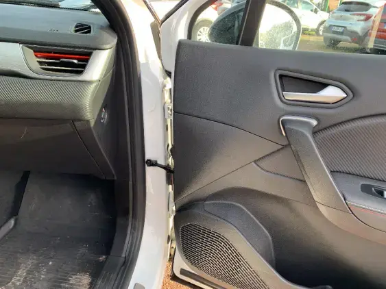 RENAULT CAPTUR II - voiture d'occasion - Photo 20