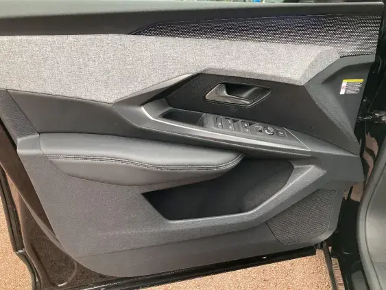 PEUGEOT 3008 II - voiture d'occasion - Photo 17