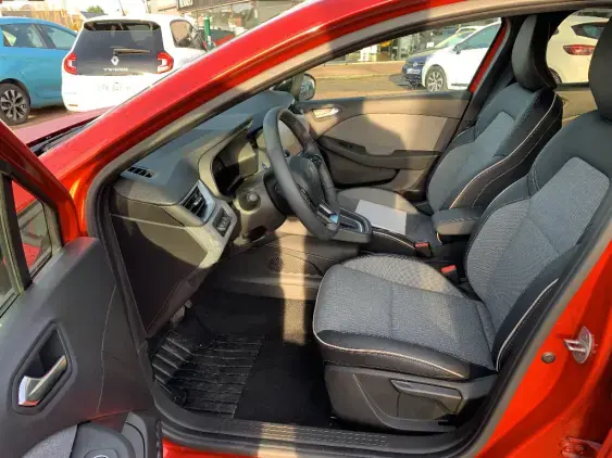 RENAULT CLIO V - voiture d'occasion - Photo 17