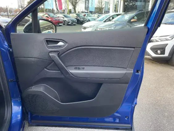 RENAULT CAPTUR II - voiture d'occasion - Photo 17