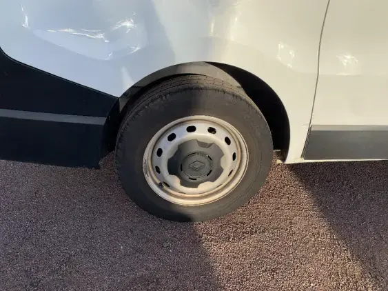 RENAULT TRAFIC FG III - voiture d'occasion - Photo 19