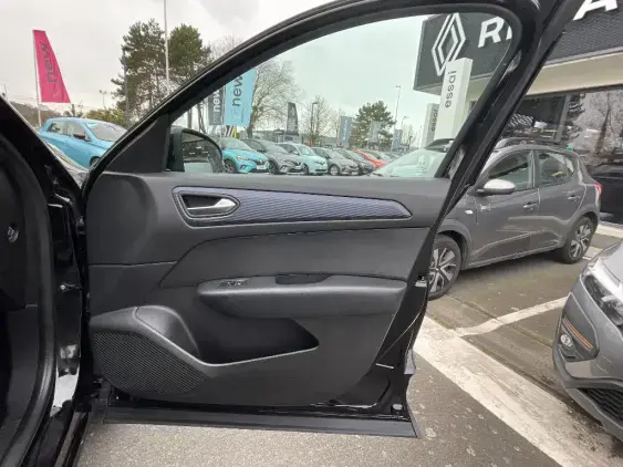 RENAULT ARKANA - voiture d'occasion - Photo 18