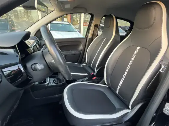 RENAULT TWINGO III - voiture d'occasion - Photo 15