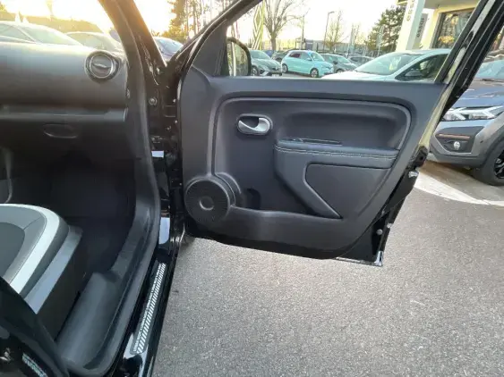 RENAULT TWINGO III - voiture d'occasion - Photo 17