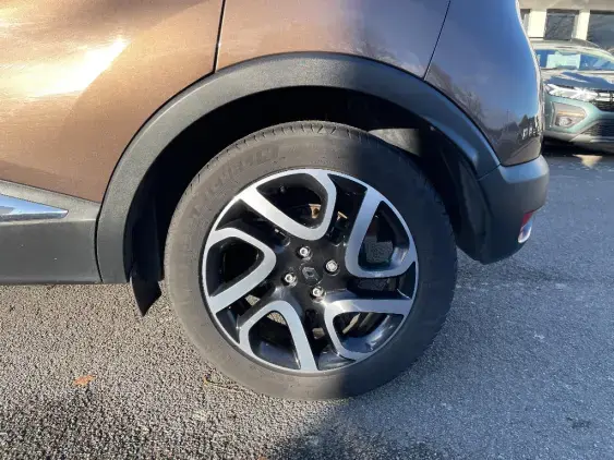 RENAULT CAPTUR - voiture d'occasion - Photo 15