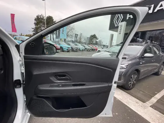 DACIA SANDERO III - voiture d'occasion - Photo 18